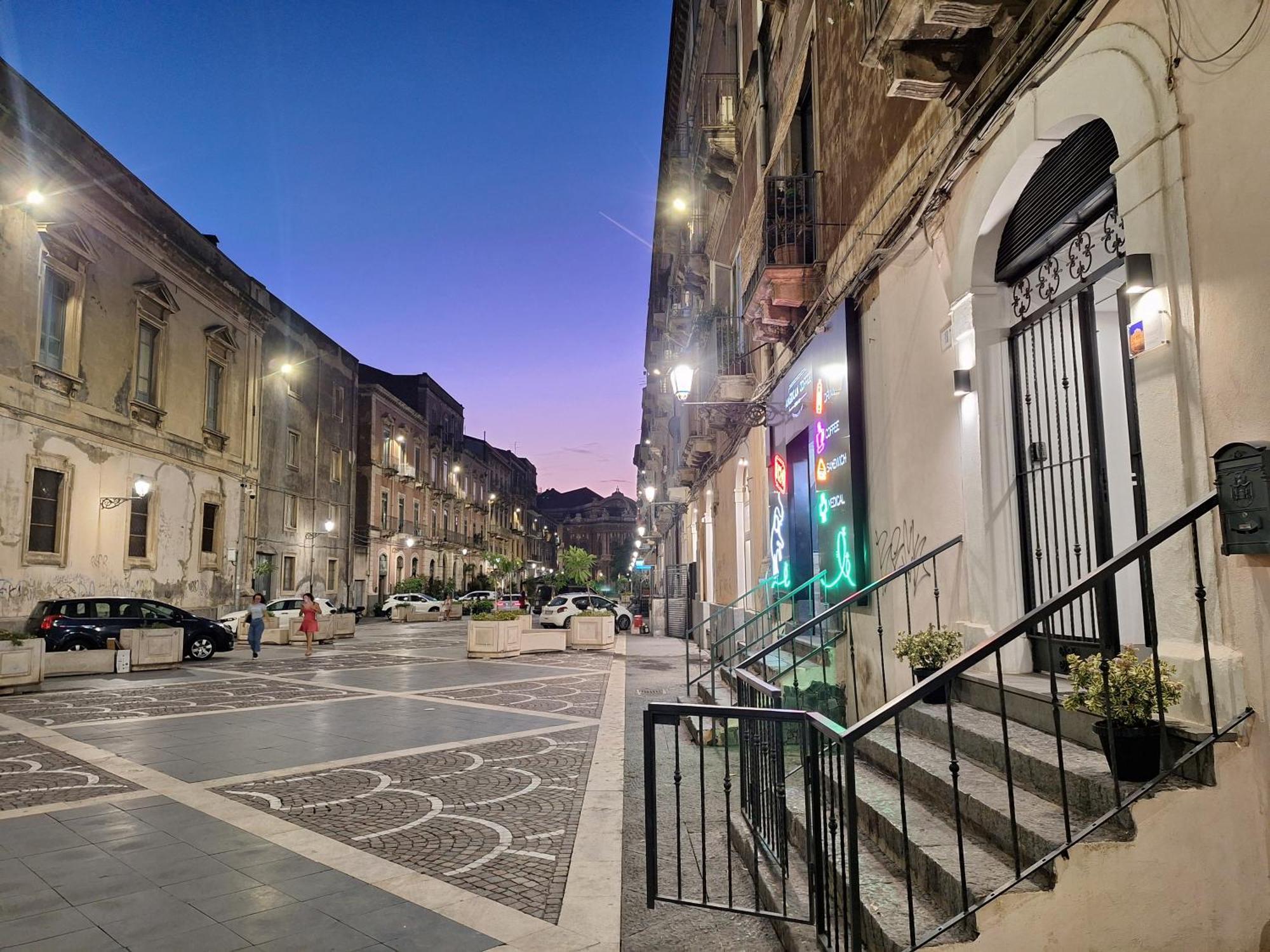 Casa Vacanze Al Teatro CTA Exterior photo