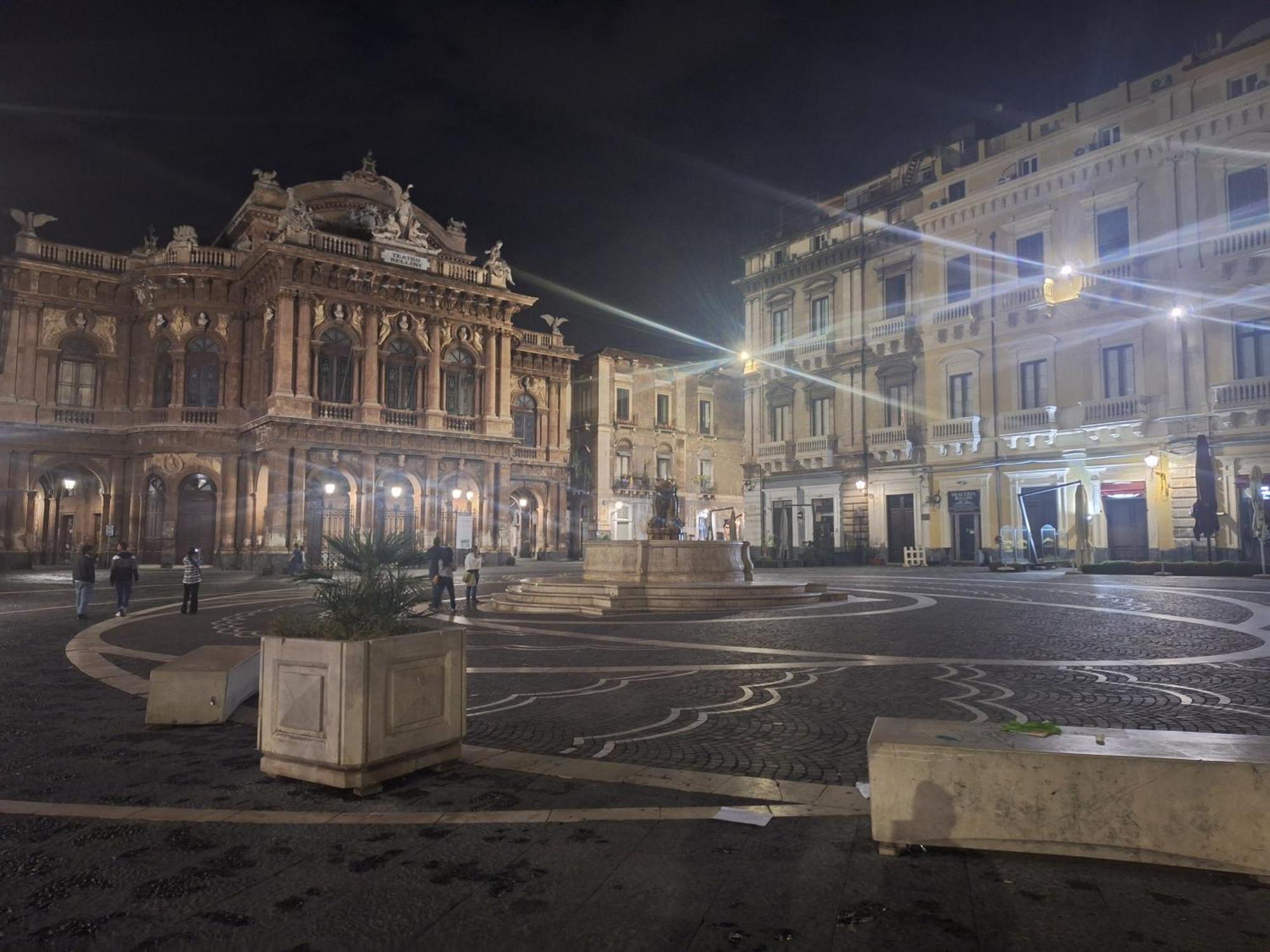 Casa Vacanze Al Teatro CTA Exterior photo